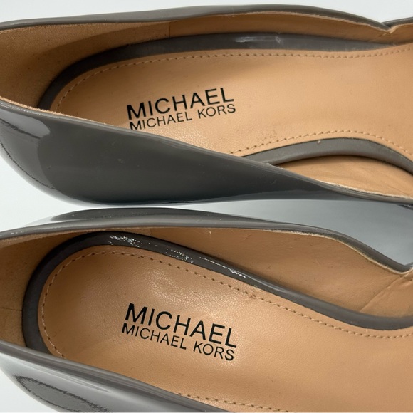 MICHAEL Kors Elegant Gray Patent Leather Stiletto Pumps Pointy Toe Classic Heels - Picture 6 of 16